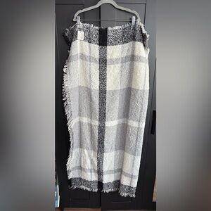 Plaid Fringe Women's Scarf